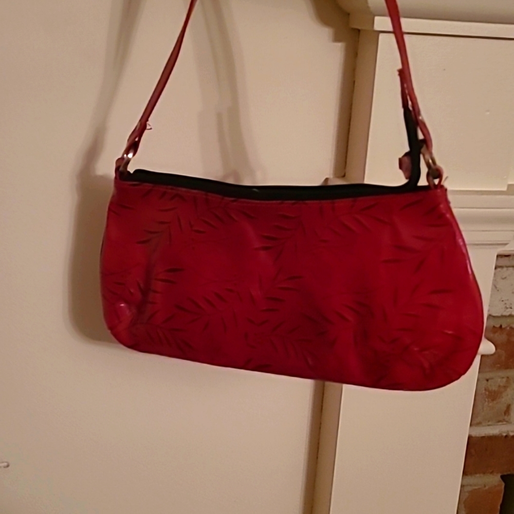 Vintage embossed leather purse